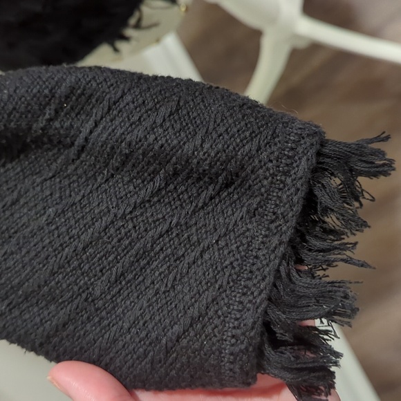 T Tahari Black Fringe Knit Sweater Cardigan - Picture 5 of 7